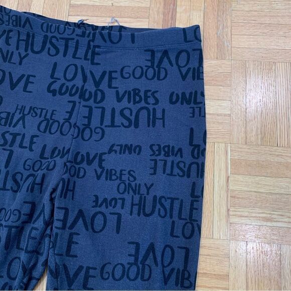 Good Vibes Only Grey and Black Leggings - Picture 3 of 4